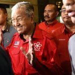 Tun Mahathir Letak Jawatan Perdana Menteri